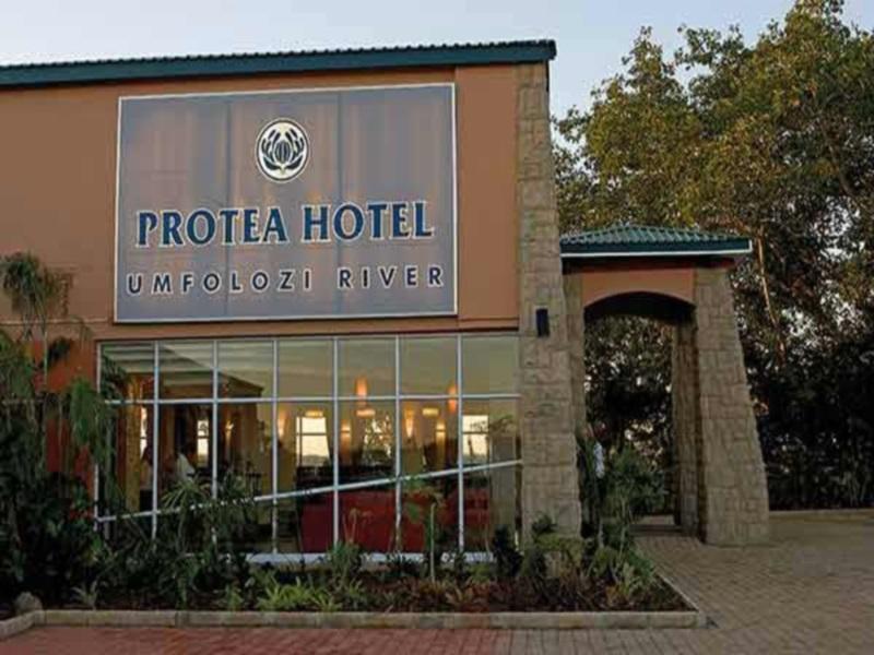 Protea Hotel By Marriott Umfolozi River リチャーズ・ベイ エクステリア 写真